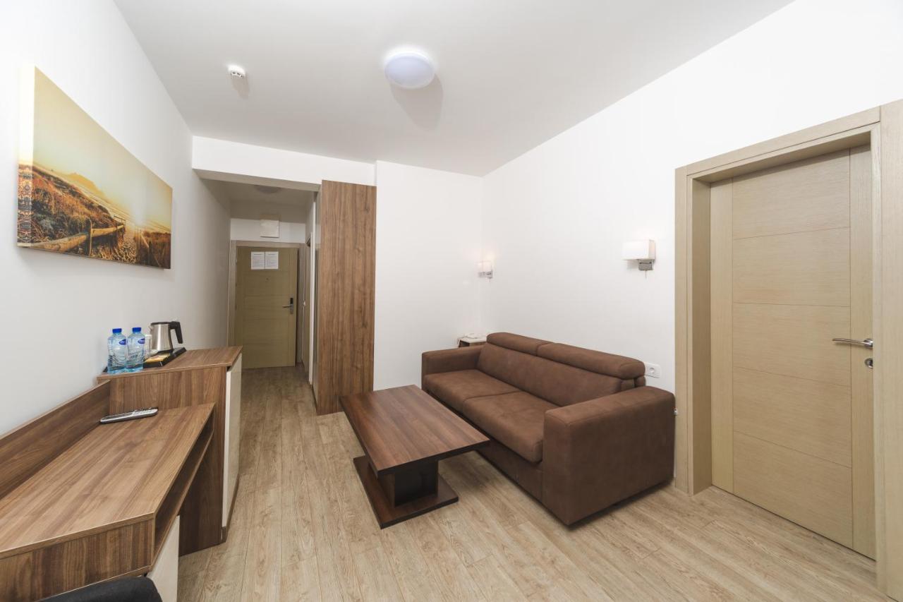 Hotel 219 בודווה מראה חיצוני תמונה